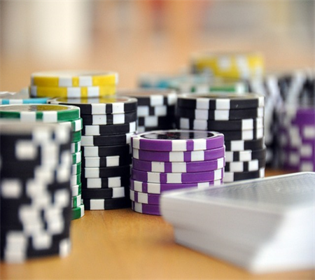 Hướng Dẫn Bắt Đầu Với Ba Cặp Texas Hold'em: Chiến Lược Và Kỹ Năng